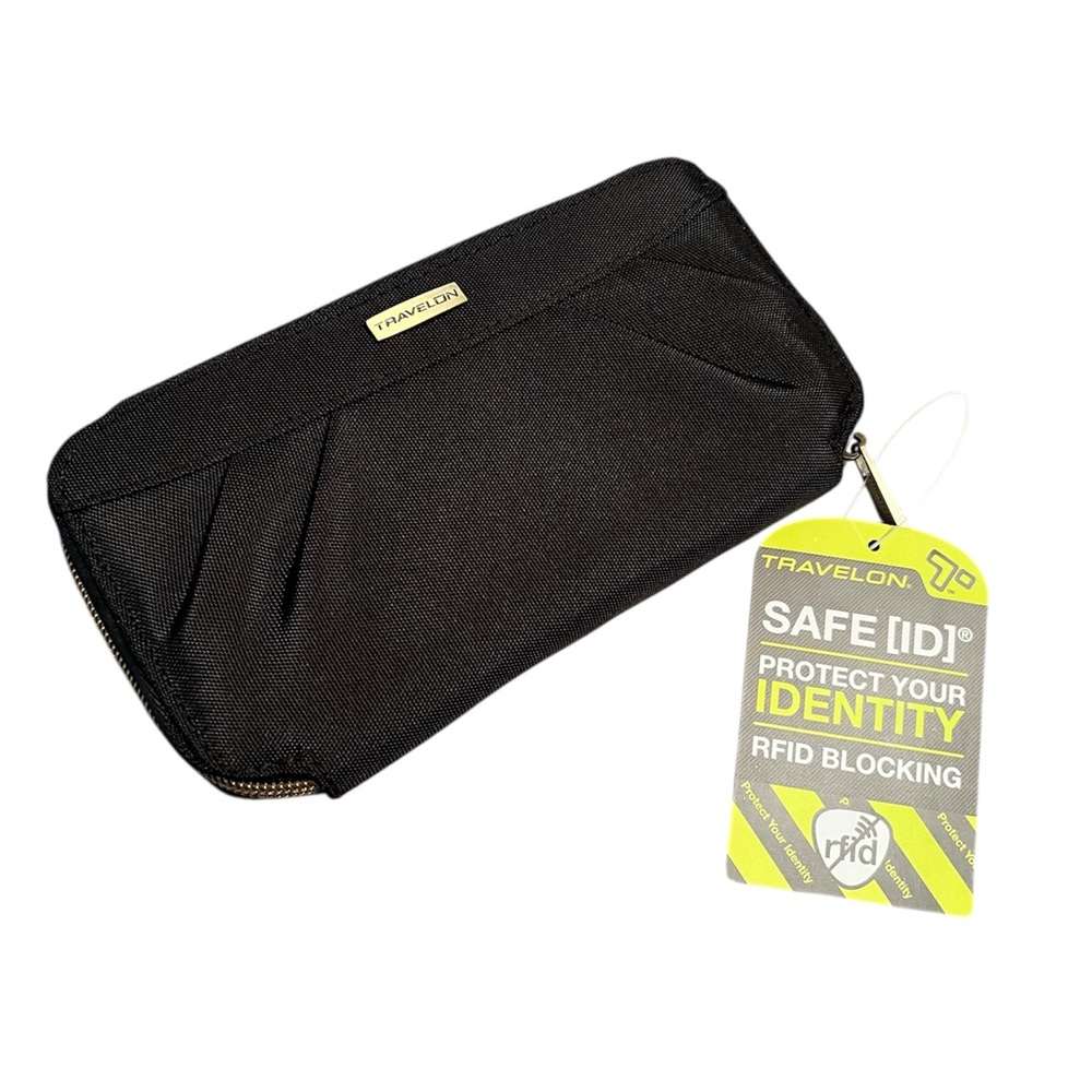 Travelon RFID Blocking Secure Wallet Clutch Wristlet NWT Black